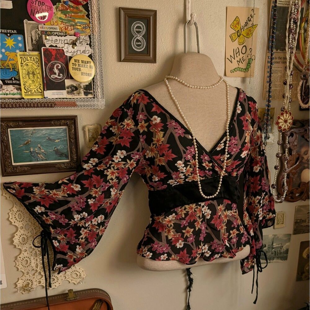 Vintage Floral Kimono Blouse Women's Small Black Pink Whimsygoth Fairy Boho
